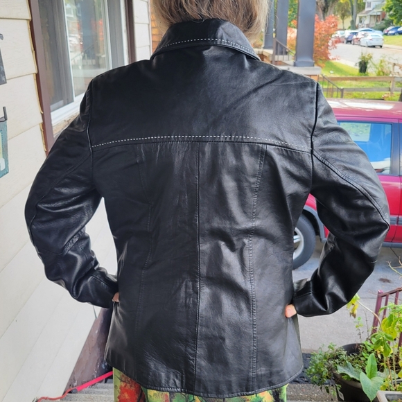 Vintage Ladies DC Collection leather jacket size XL made in Canada - Picture 7 of 7